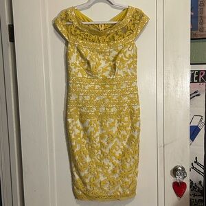 Tadashi Shoji embroidered golden yellow lace dress with cap sleeves white lining